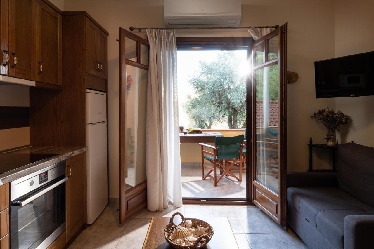 אגיוס ניקולאוס Vetrinos Apartments מראה חיצוני תמונה